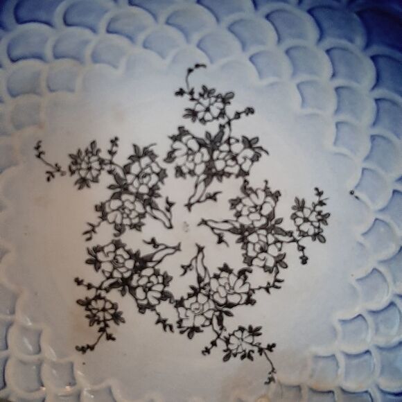 Antique Asian Decorative Bowl - Picture 2 of 4